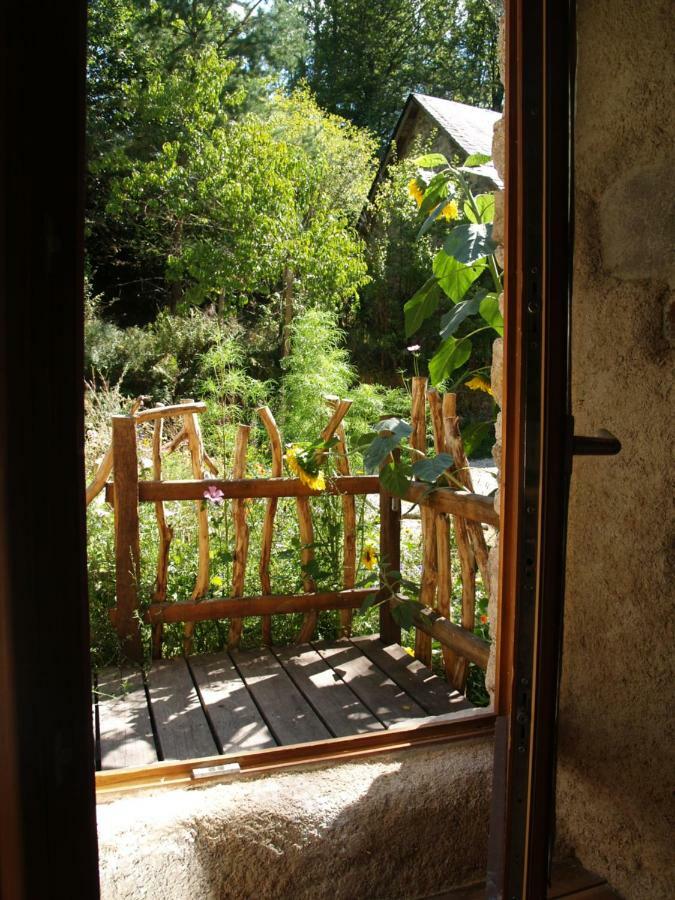 Gite Nature Le Moulin Vitrac-sur-Montane 外观 照片